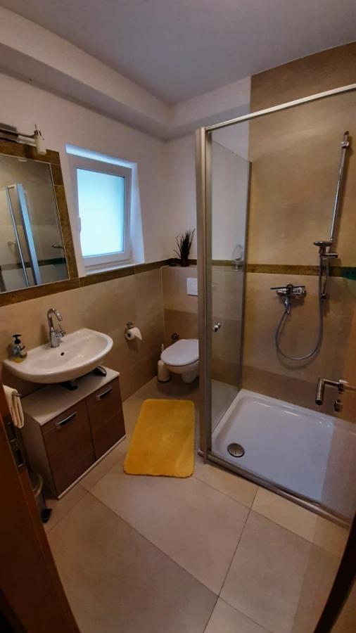 Apartmán Casa La Vino Leiwen Exteriér fotografie