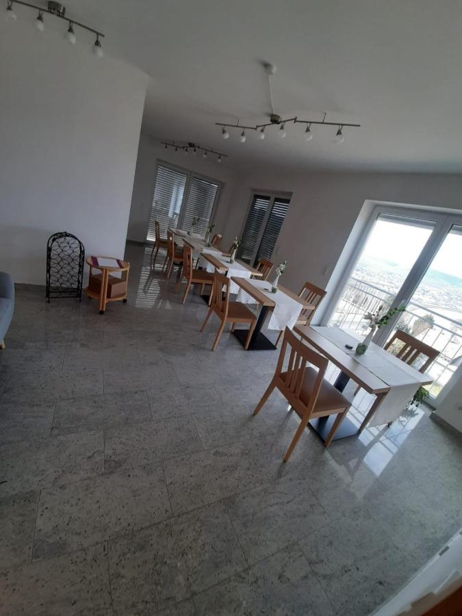 Apartmán Casa La Vino Leiwen Exteriér fotografie