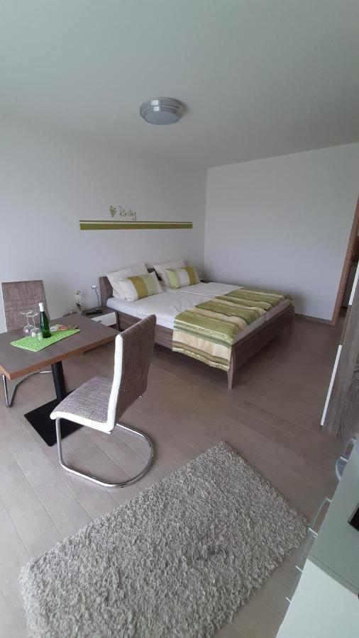 Apartmán Casa La Vino Leiwen Exteriér fotografie